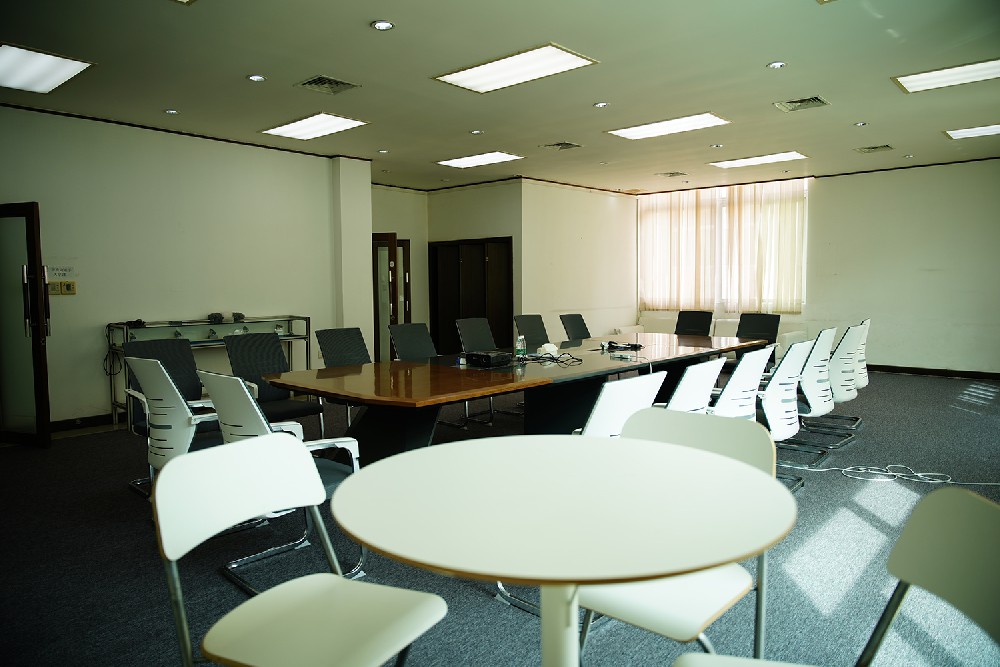 AD0I4Or8BBACGAAgleqy2QUo_5GxtAEwzQI4mAI